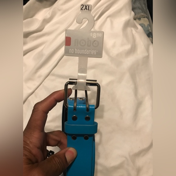 New blue belt - Picture 3 of 4